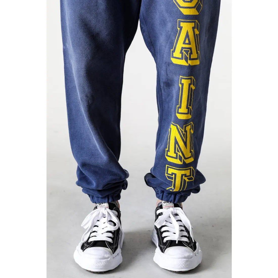 SAINT M×××××× ANGEL SWEATER PANTS/NAVY Angel Reborn Blue Sweatpants Washed Blue S-XL Assute Garment Dyeing Full Clothes Water Fading Dirty and Distressed New Vintage Ceiling God Cut Original Same Style